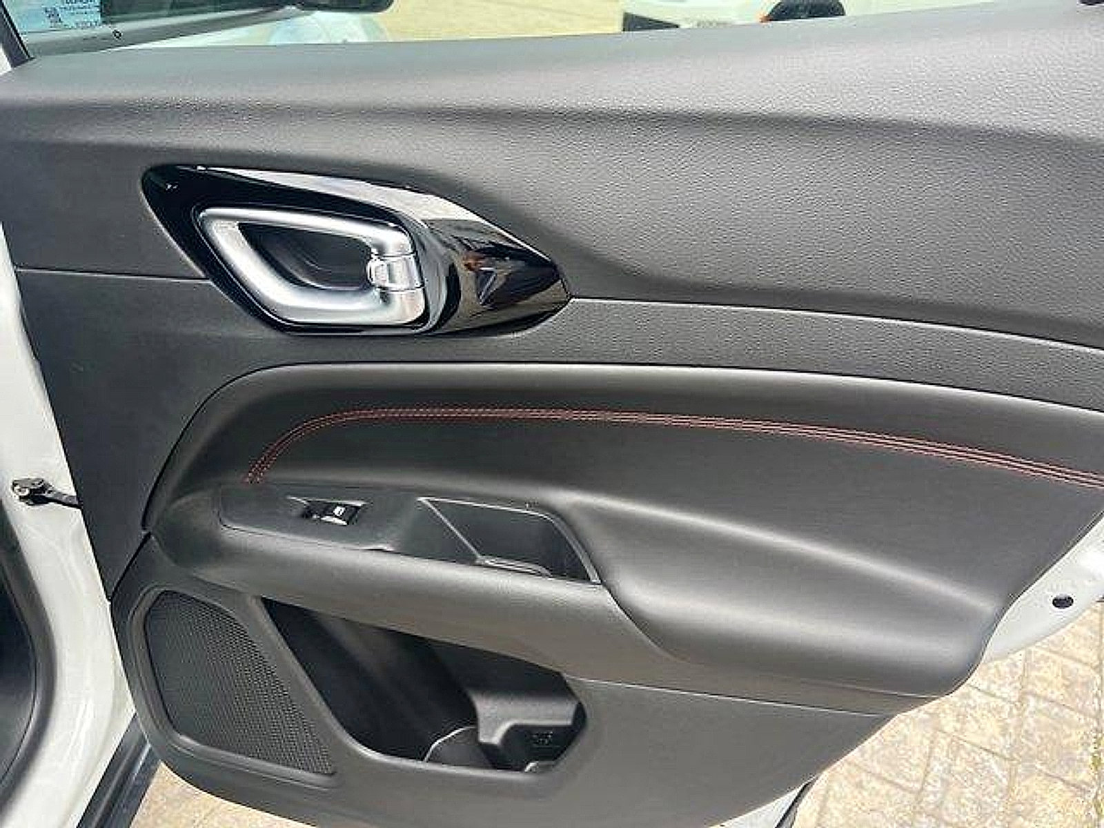 New 2026 Jeep Compass Trailhawk image 19