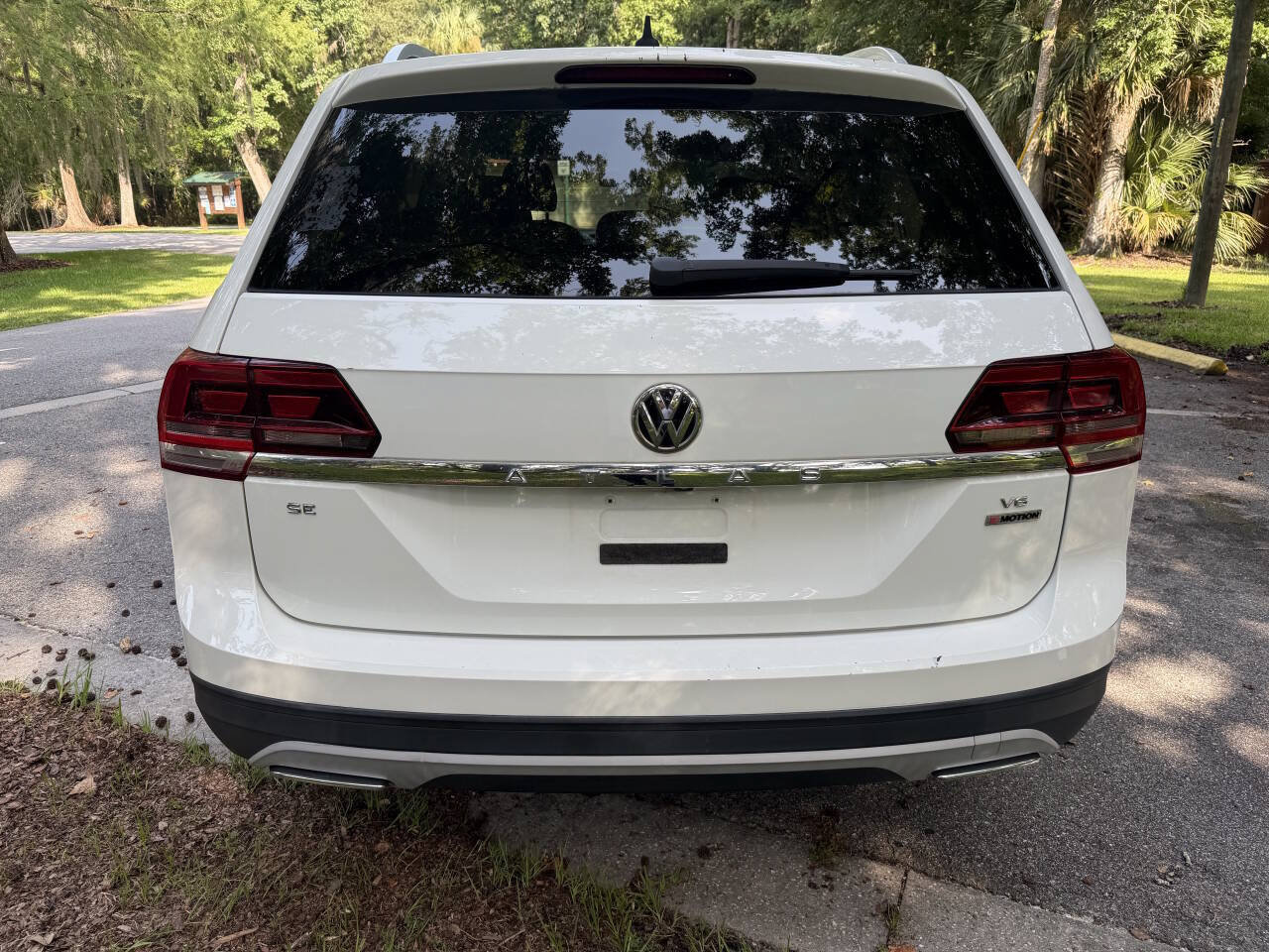 Used 2018 Volkswagen Atlas SE AWD/4WD image 14