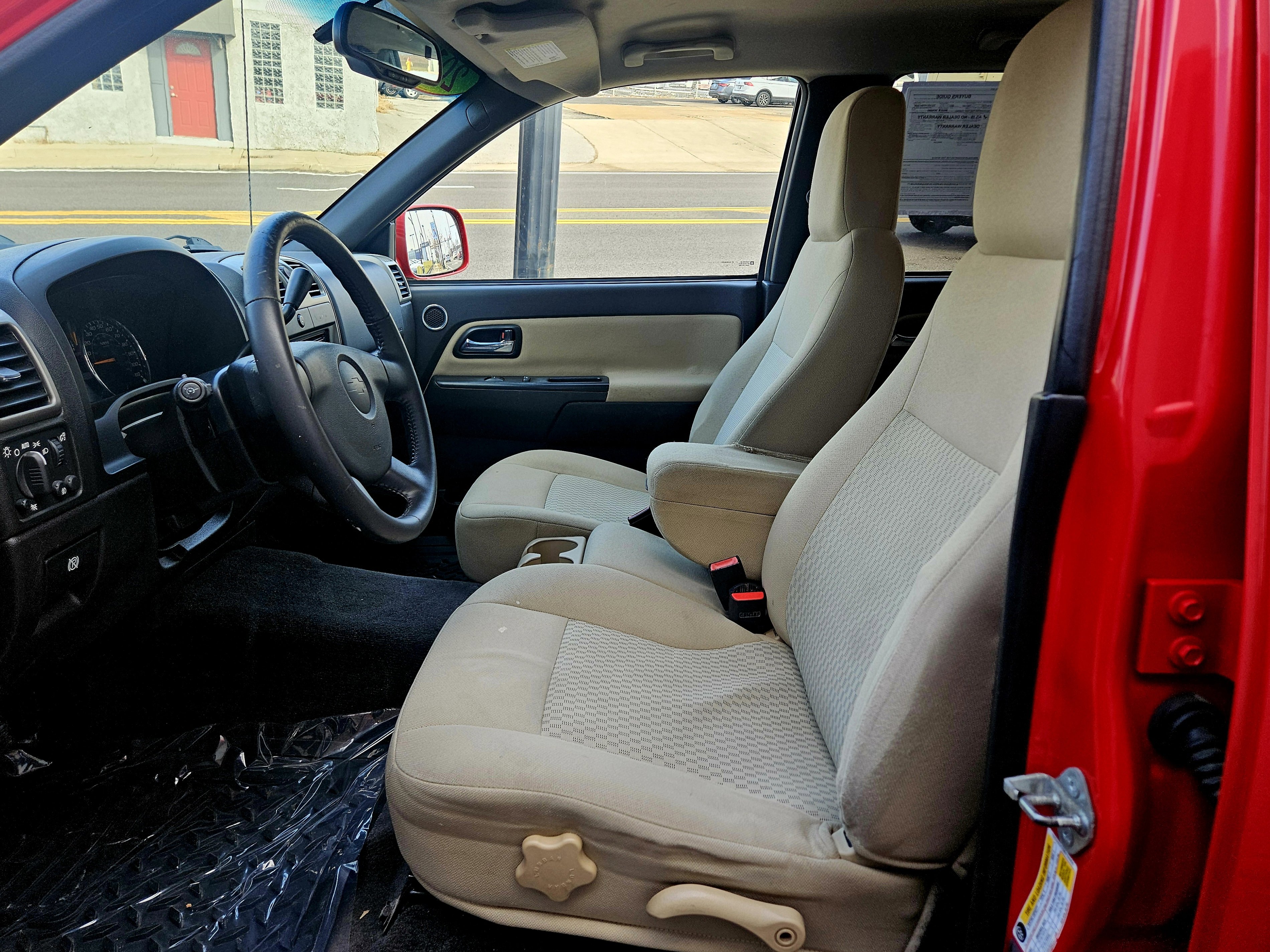 Used 2011 Chevrolet Colorado LT image 7