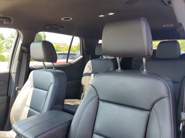 Used 2022 Chevrolet Traverse LT w/ LT Premium Package FWD image 15