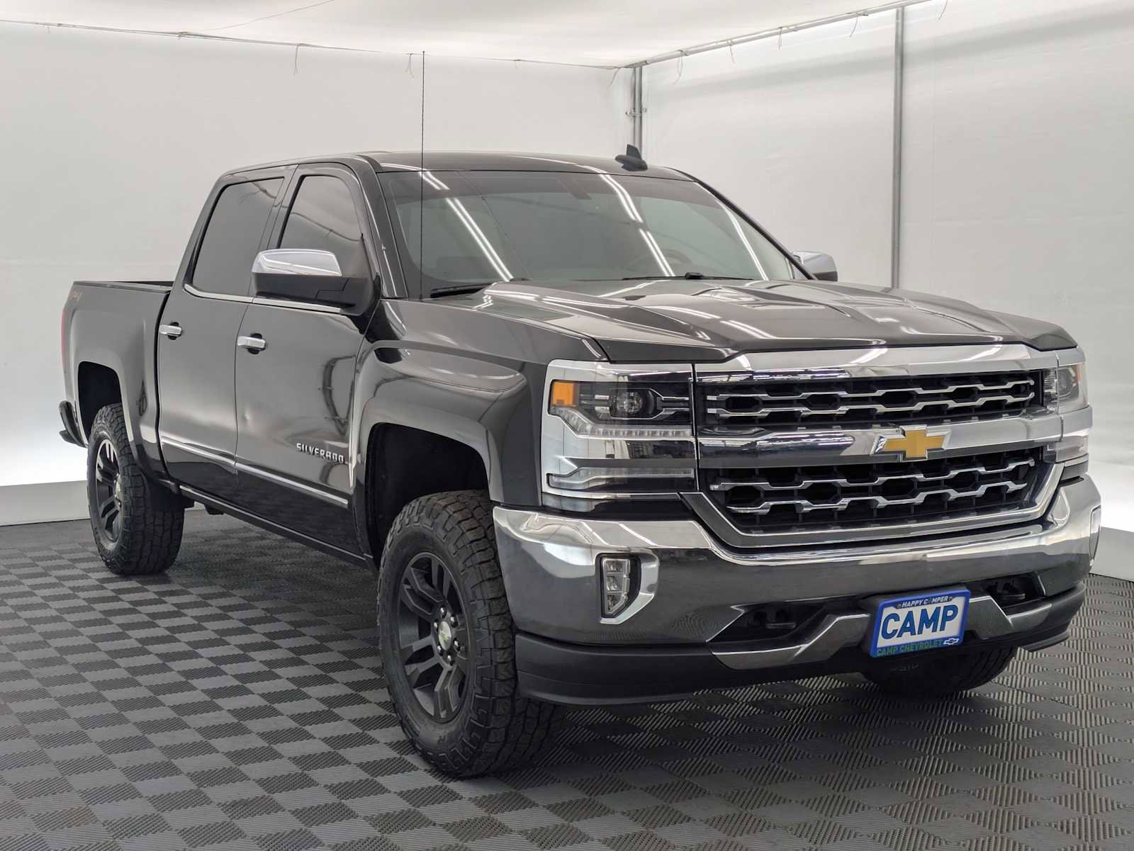 Used 2018 Chevrolet Silverado 1500 LTZ AWD/4WD image 8