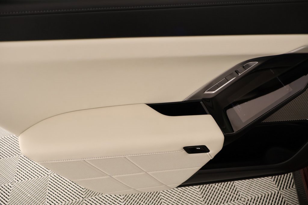 Used 2024 BMW 760i xDrive 760i xDrive image 18