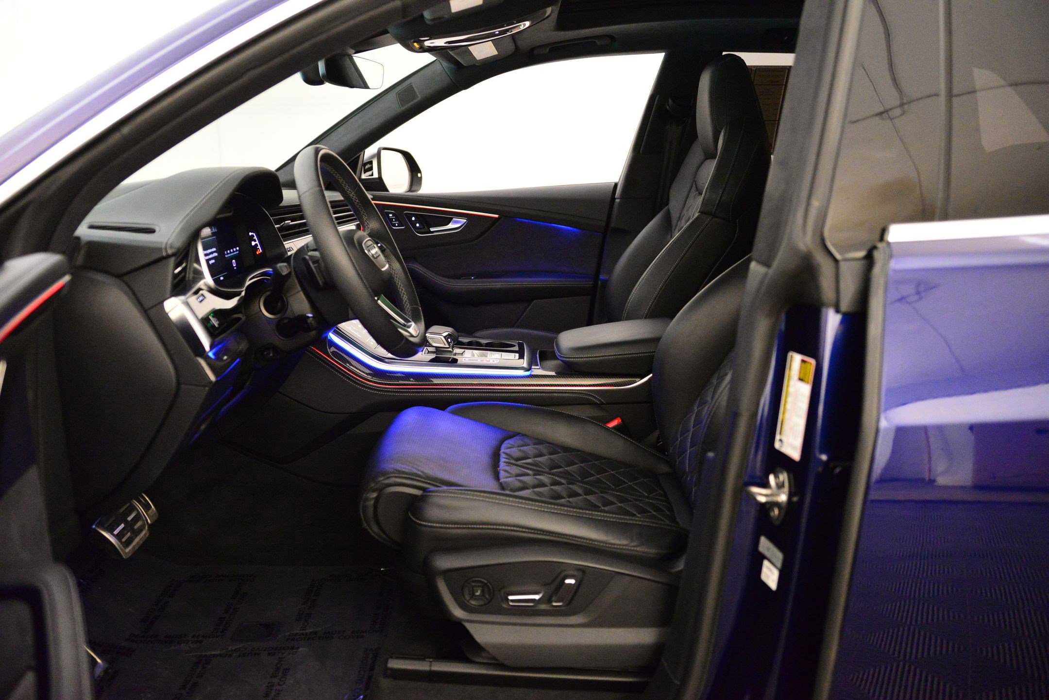 Used 2023 Audi SQ8 Premium Plus w/ SQ8 Luxury Package image 26