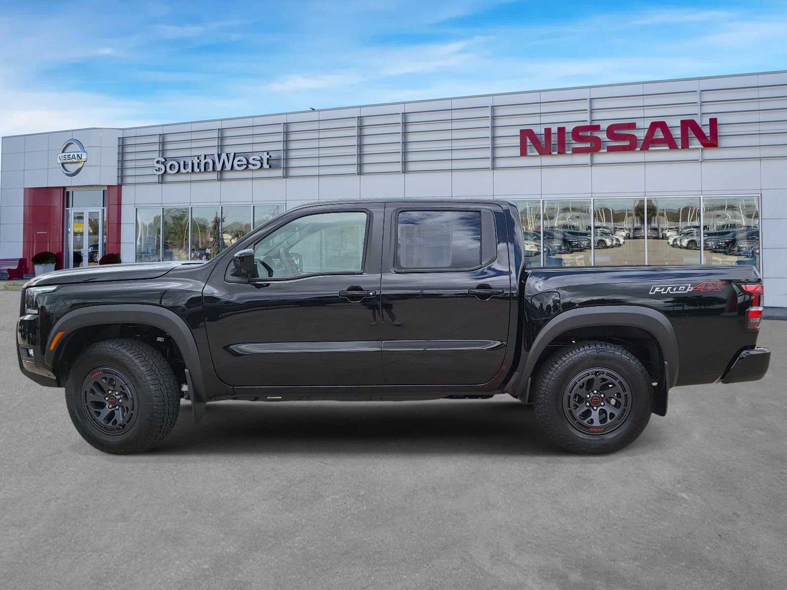 New 2026 Nissan Frontier PRO-4X AWD/4WD image 8