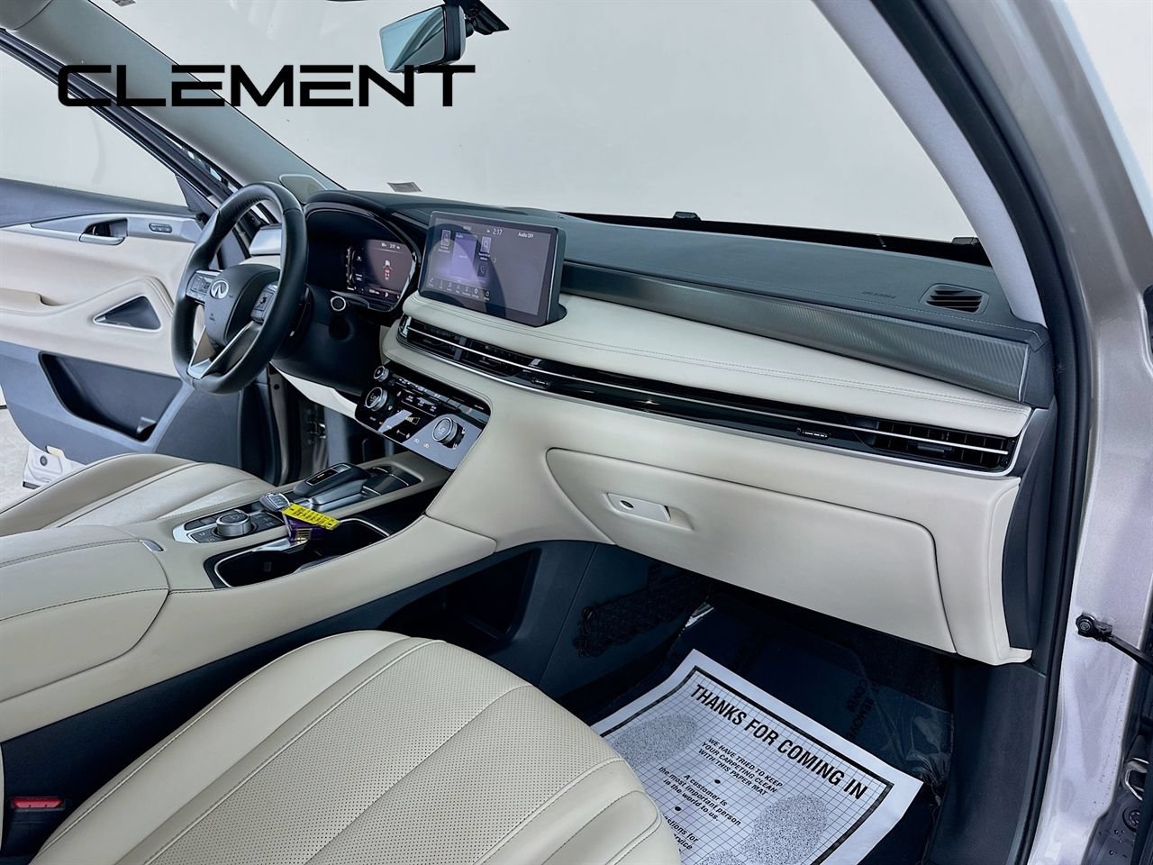 Used 2023 INFINITI QX60 Luxe w/ Vision Package AWD/4WD image 37