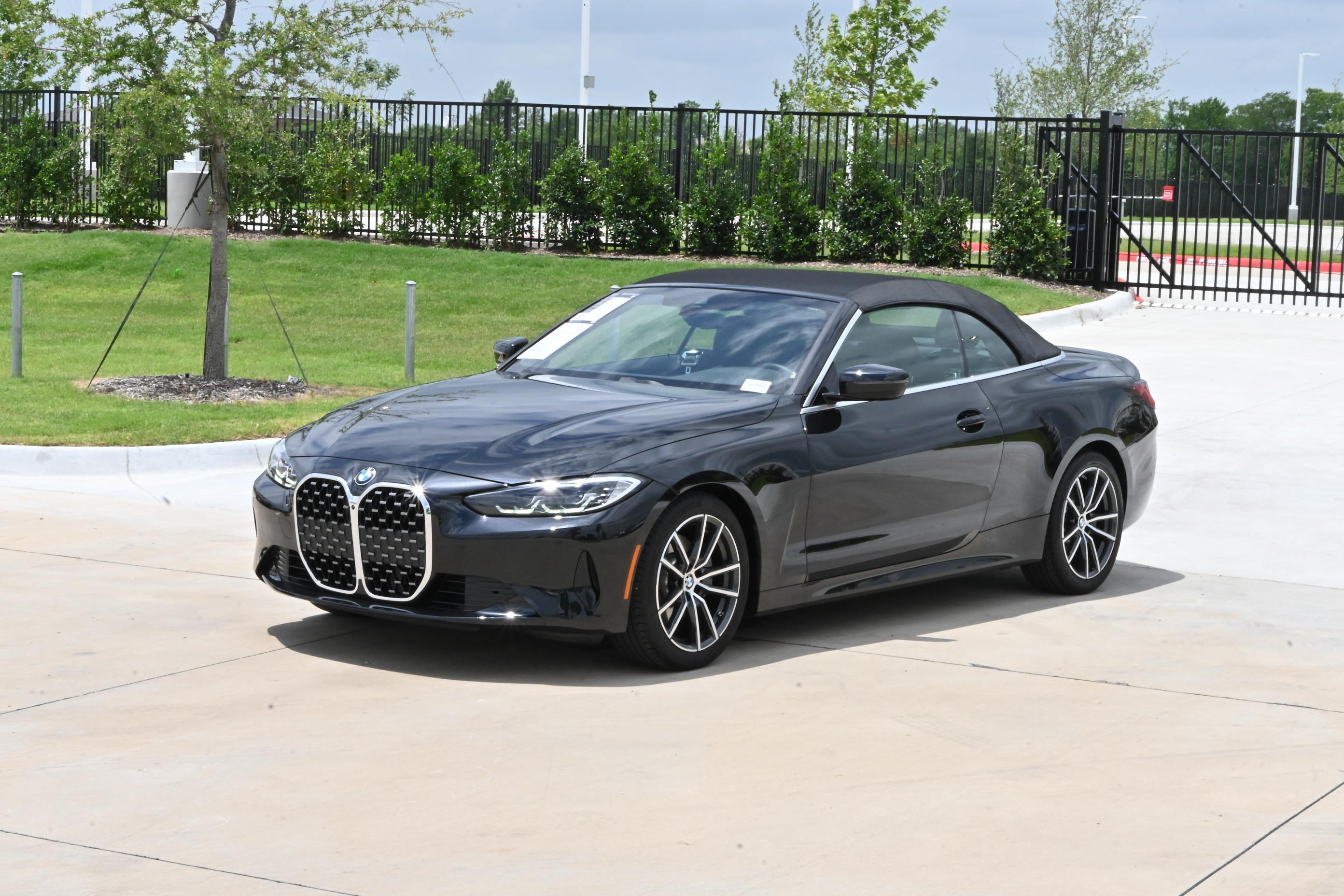 Certified 2023 BMW 430i Convertible w/ Premium Package RWD image 10