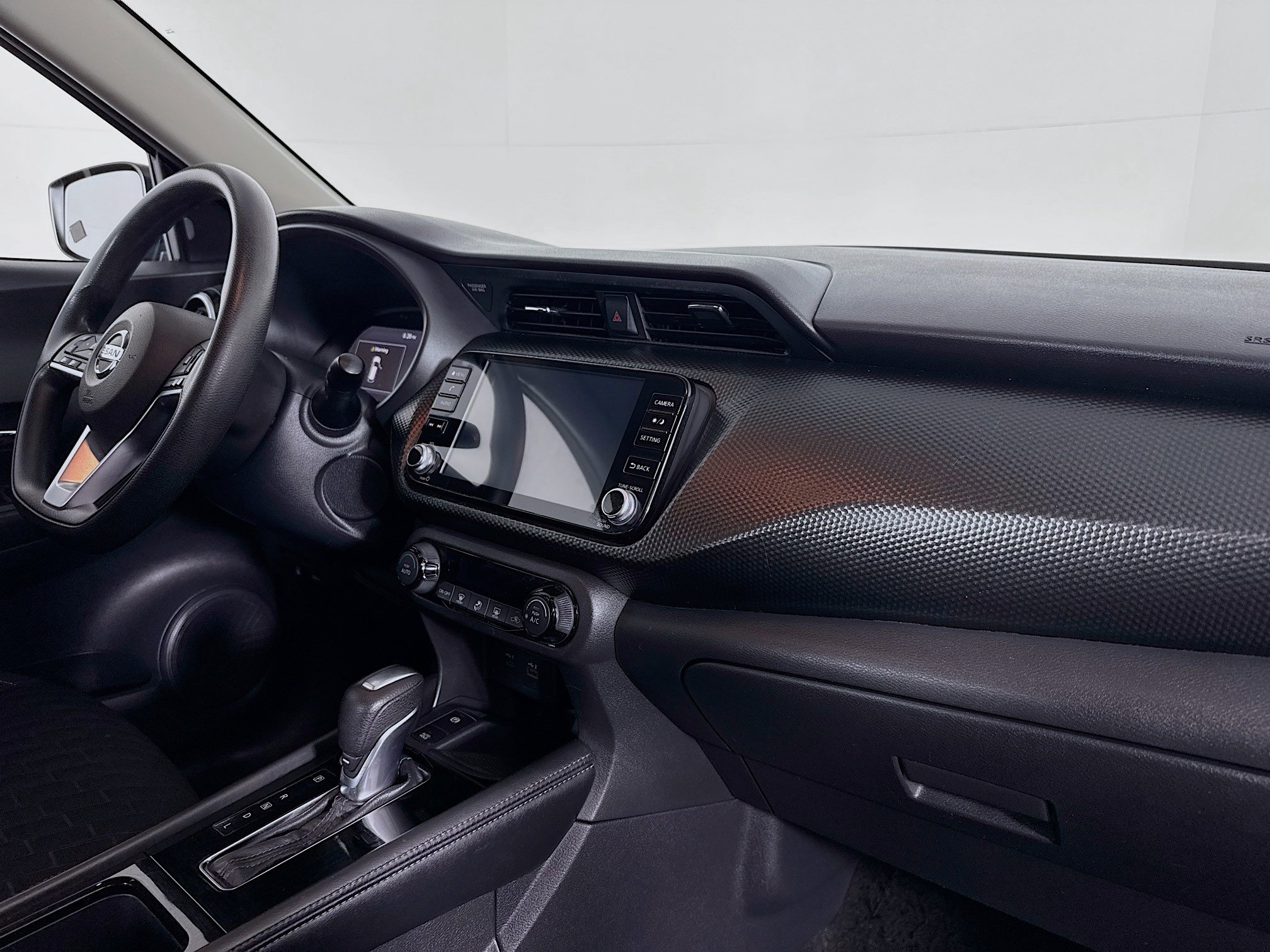 Used 2021 Nissan Kicks SV image 29