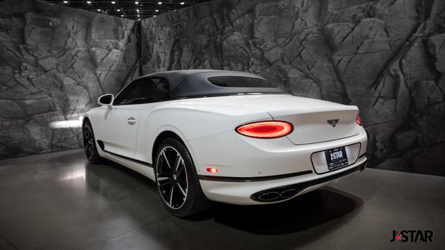Used 2022 Bentley Continental GT image 16