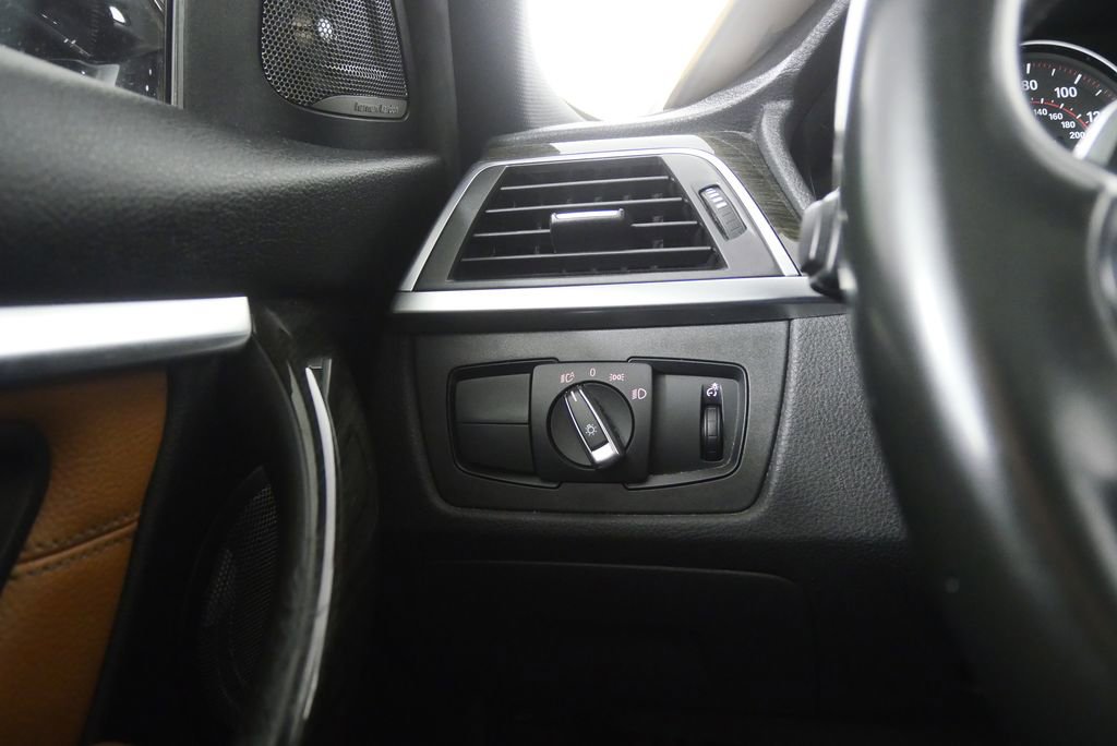 Used 2017 BMW 340i Sedan image 19