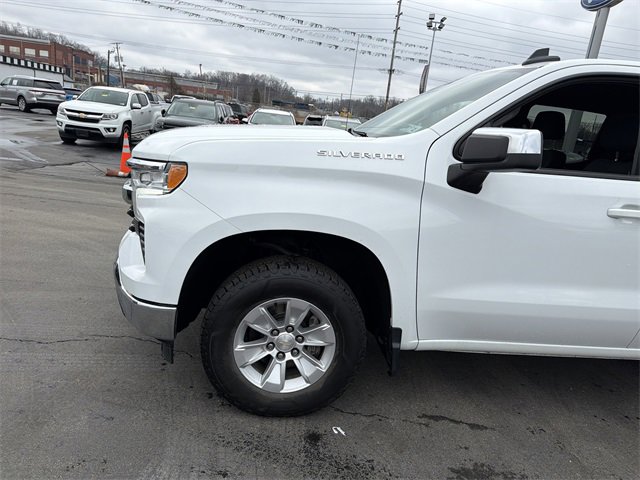 Used 2022 Chevrolet Silverado 1500 LT image 8