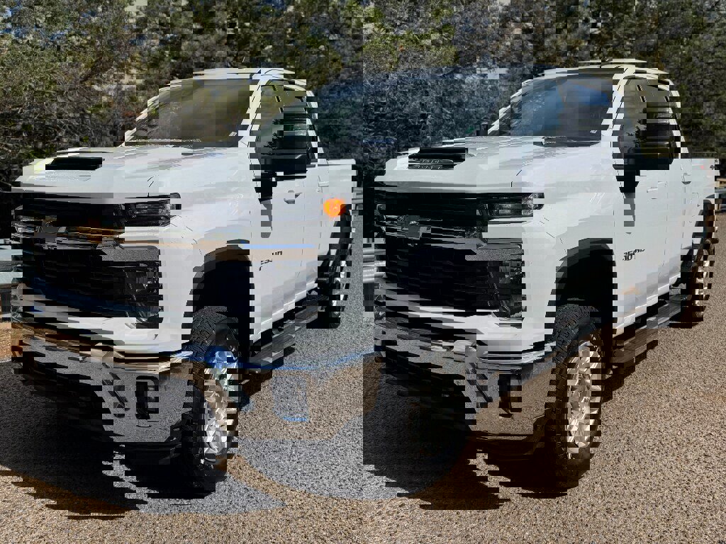 Used 2025 Chevrolet Silverado 2500 LT w/ Convenience Package