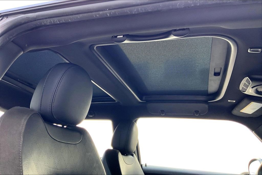 Certified 2023 MINI Cooper S w/ Signature Upholstery Package FWD image 18
