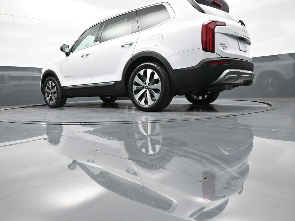 Certified 2022 Kia Telluride EX w/ EX Premium Package image 35