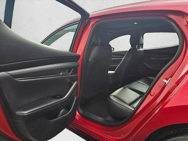 Used 2021 MAZDA MAZDA3 s image 14