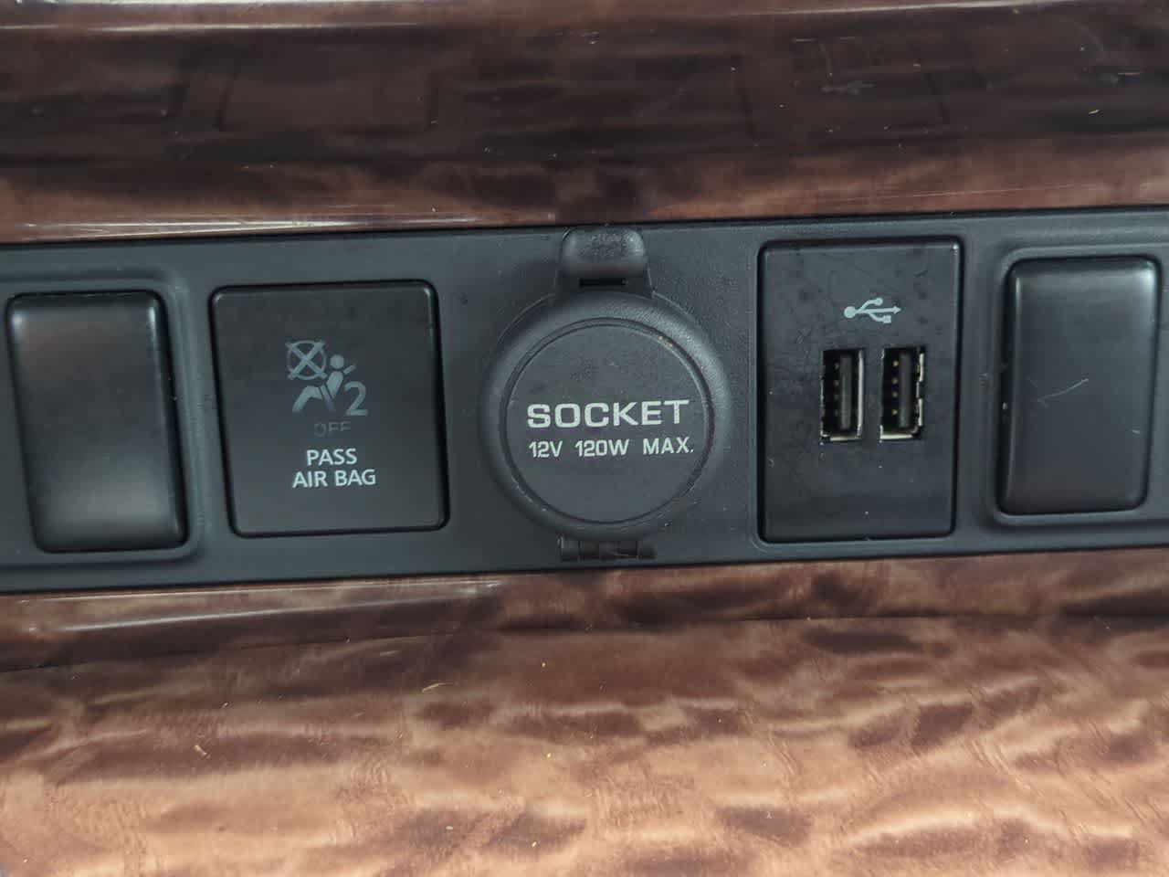 Used 2018 Nissan Armada SL w/ Premium Package RWD image 33