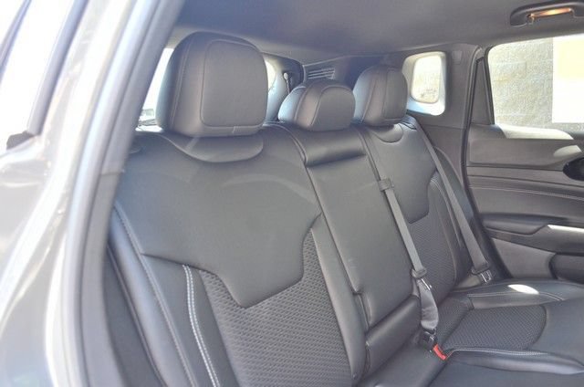 Used 2023 Jeep Compass Latitude w/ Convenience Group AWD/4WD image 33