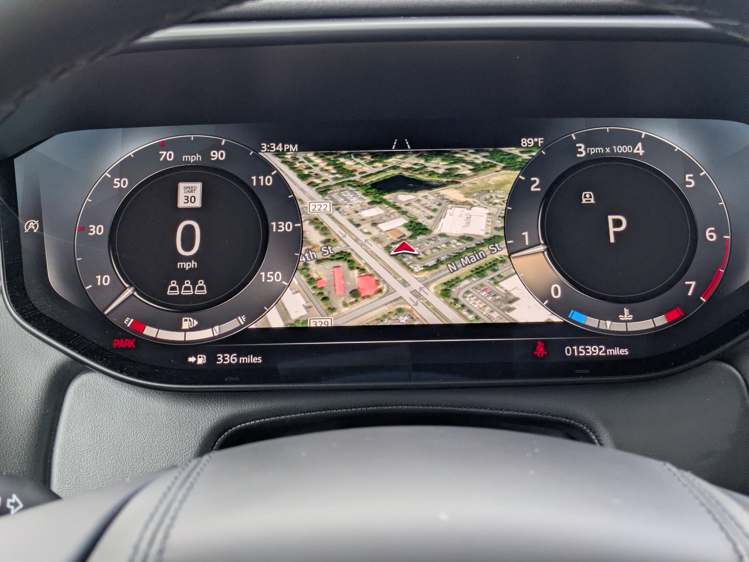 Used 2025 Land Rover Range Rover Sport image 19