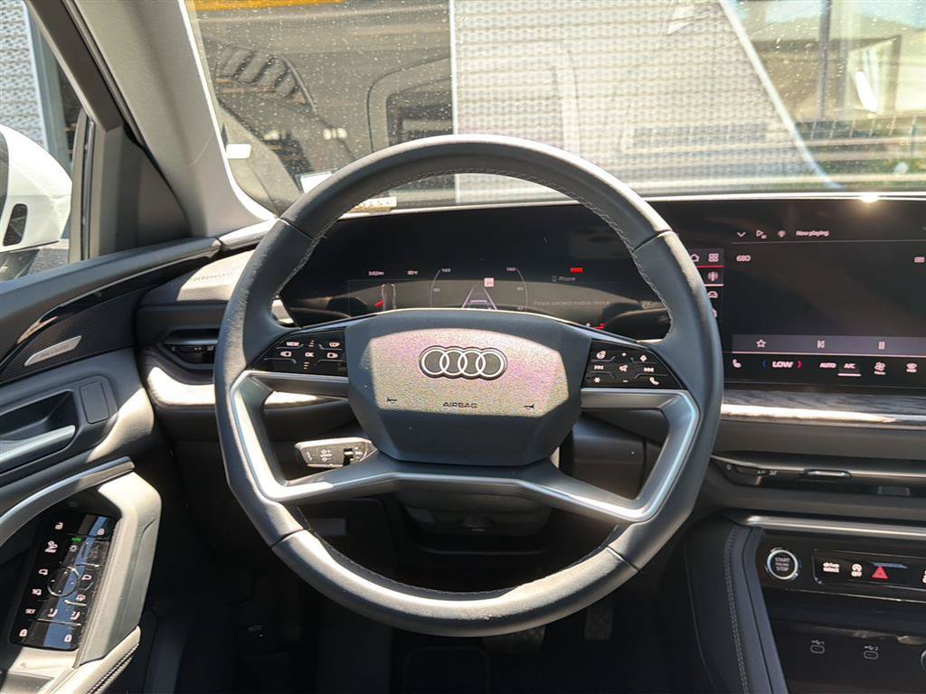 Used 2025 Audi Q5 Premium Plus w/ Premium Plus AWD/4WD image 10