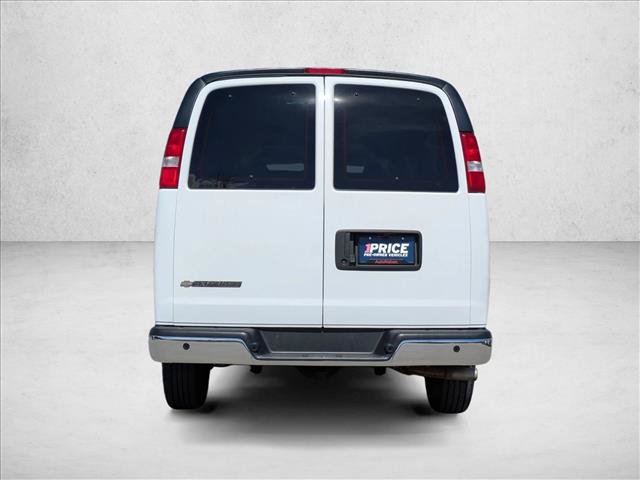 Used 2023 Chevrolet Express 3500 LT w/ LT Preferred Equipment Group RWD image 7