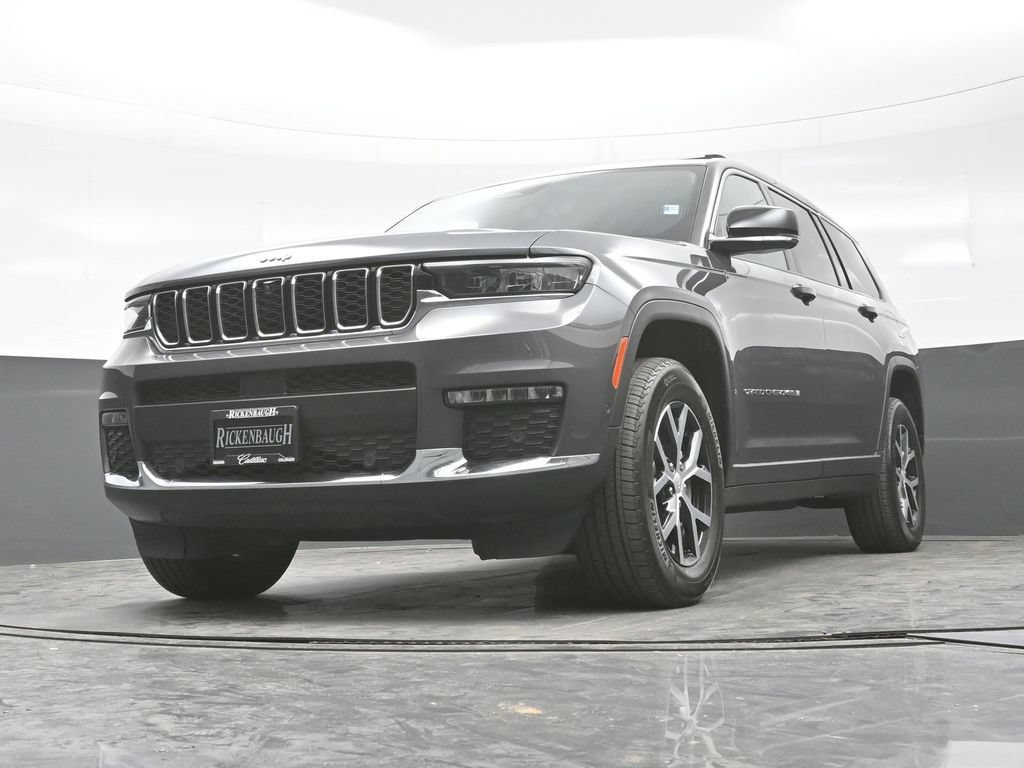 Used 2023 Jeep Grand Cherokee L Limited w/ Luxury Tech Group II AWD/4WD image 23