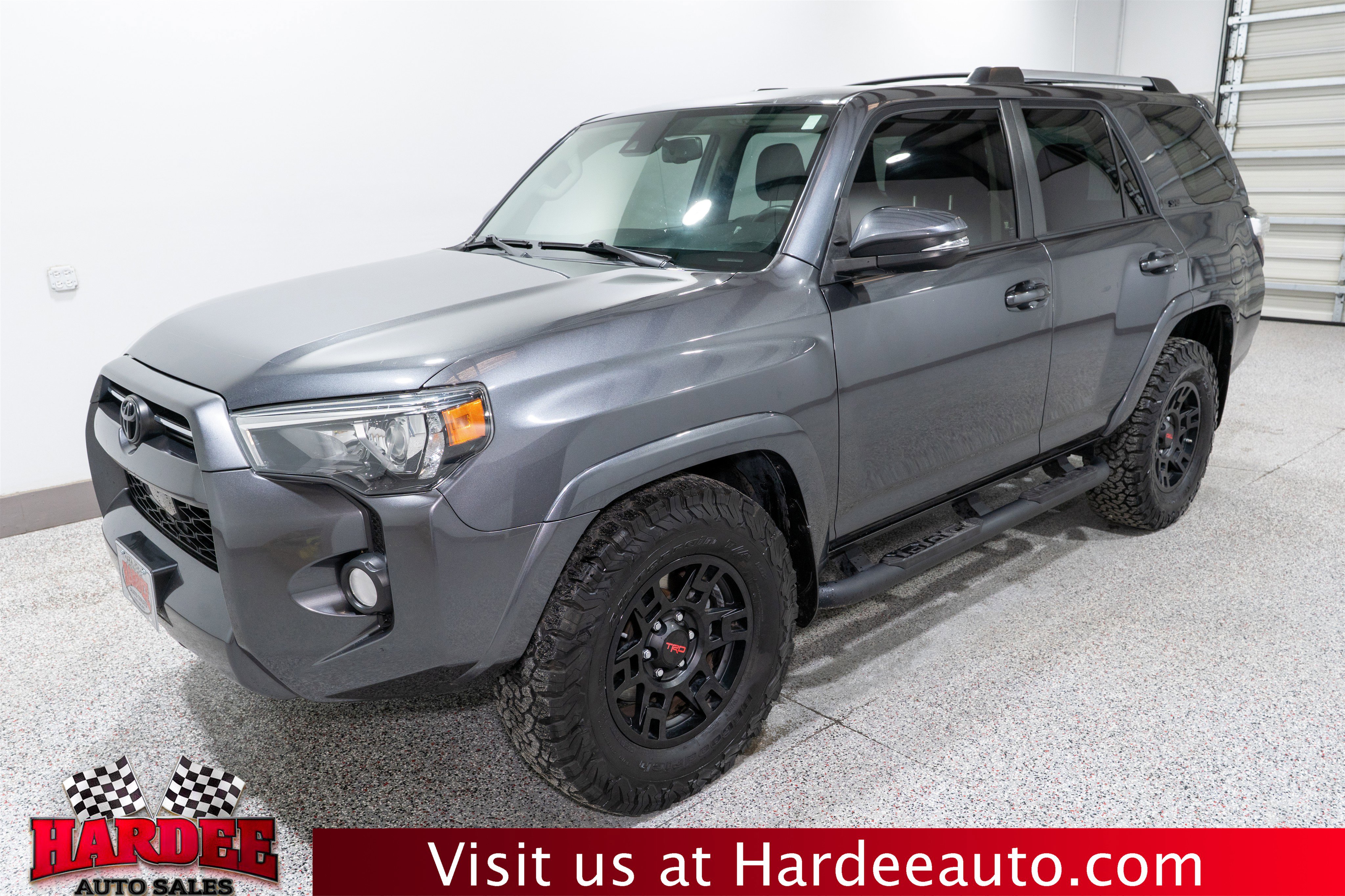Used 2020 Toyota 4Runner SR5 Premium w/ Moonroof Package video 2
