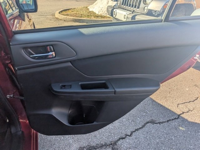 Used 2014 Subaru Impreza 2.0i Premium image 19