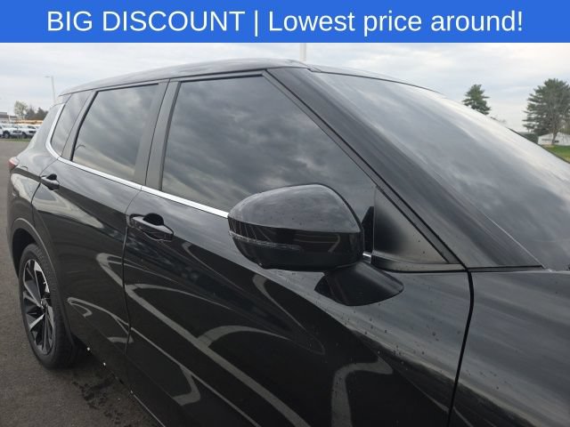 Used 2022 Mitsubishi Outlander SE AWD/4WD image 6