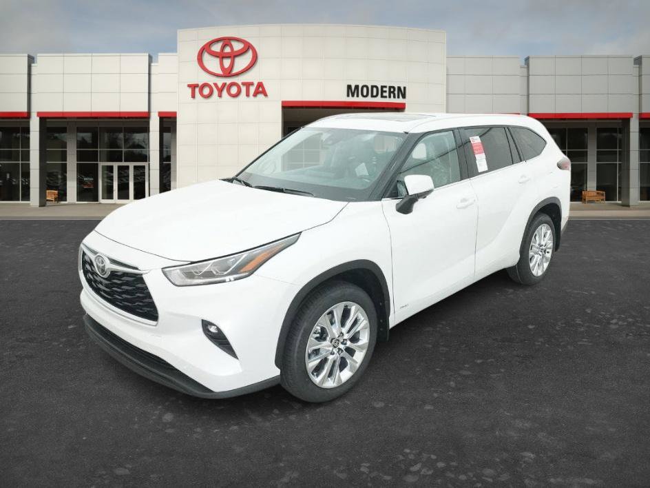 New 2026 Toyota Highlander Limited AWD/4WD image 1