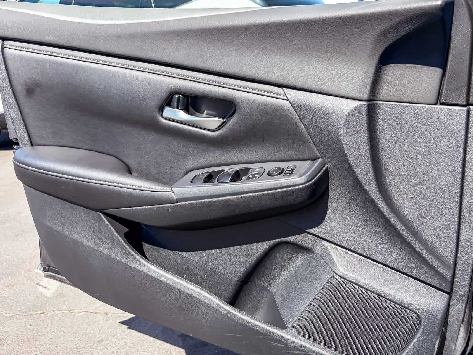 Used 2022 Nissan Sentra SV image 19