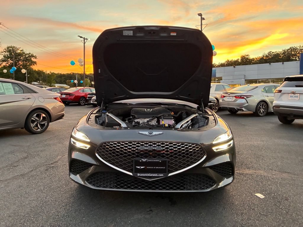 Used 2025 Genesis G70 2.5T AWD/4WD image 10