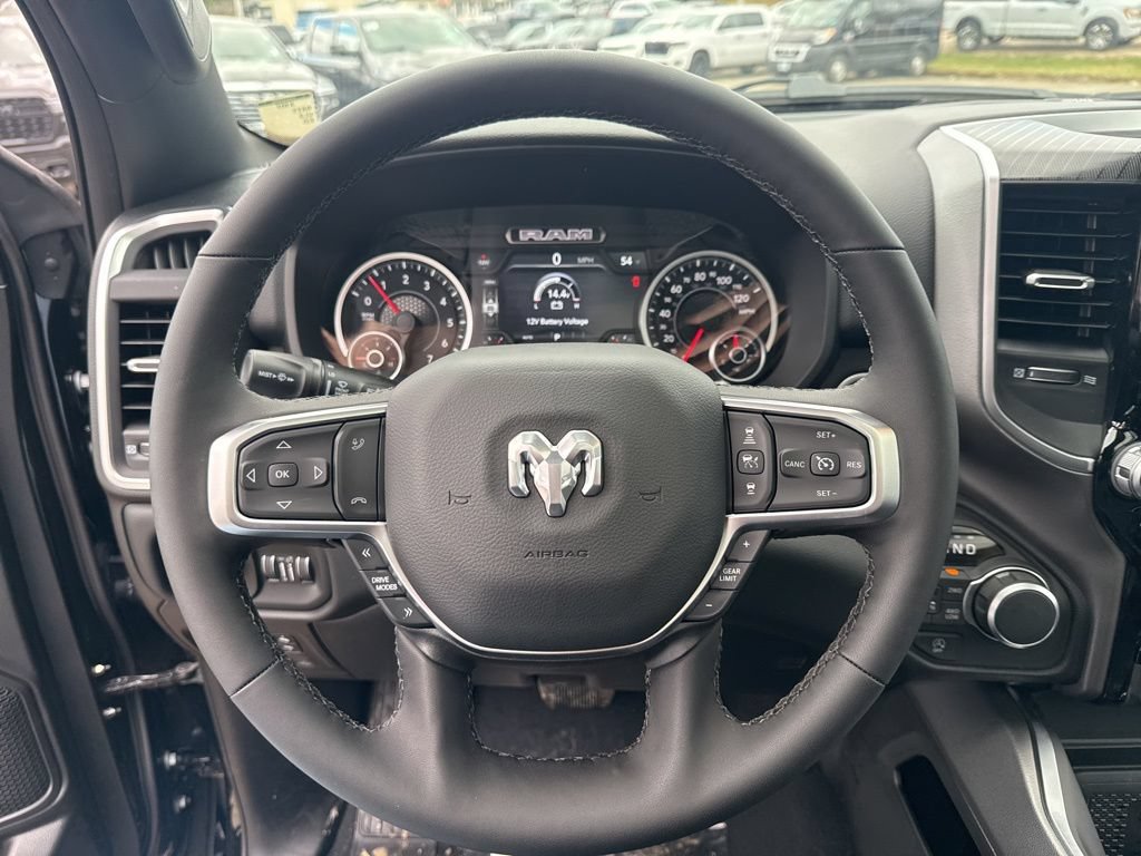 New 2026 RAM 1500 Big Horn AWD/4WD image 10