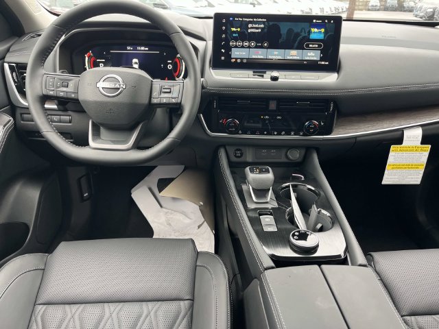 New 2026 Nissan Rogue Platinum w/ Tech Package AWD/4WD image 15