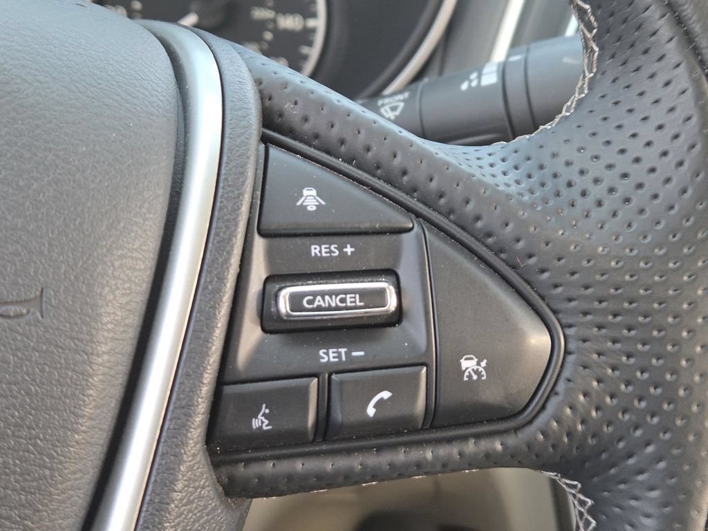 Used 2023 Nissan Maxima SV w/ Floor Mat Group FWD image 7