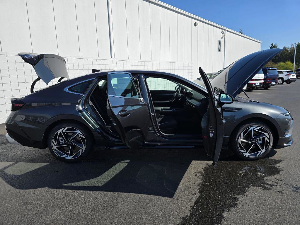 New 2026 Hyundai Sonata SEL image 16