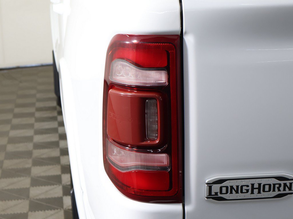 Used 2022 RAM 1500 Limited AWD/4WD image 19