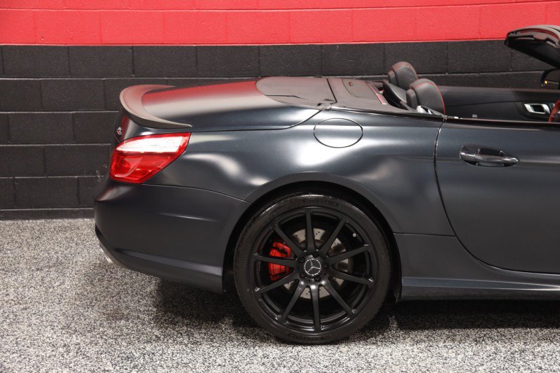Used 2016 Mercedes-Benz SL 550 w/ Mille Miglia Edition image 5