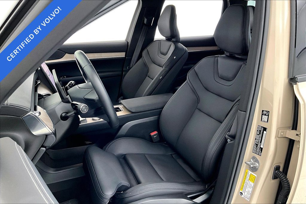 Used 2025 Volvo EX90 Plus AWD/4WD image 28