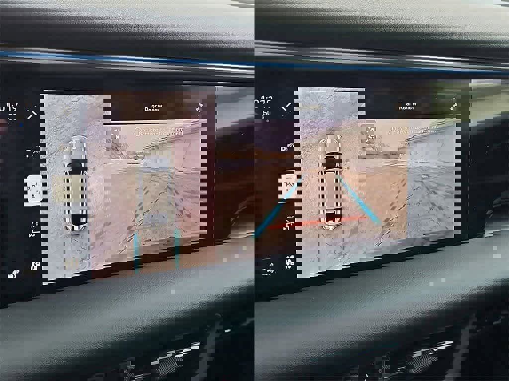 Used 2025 Porsche Macan 4S Electric image 18