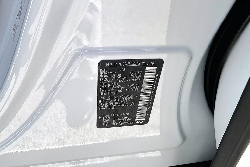 Used 2026 INFINITI QX80 4WD w/ Sport Exterior Package image 41