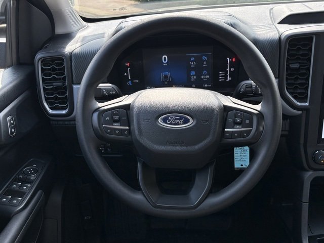 Used 2024 Ford Ranger XL image 19