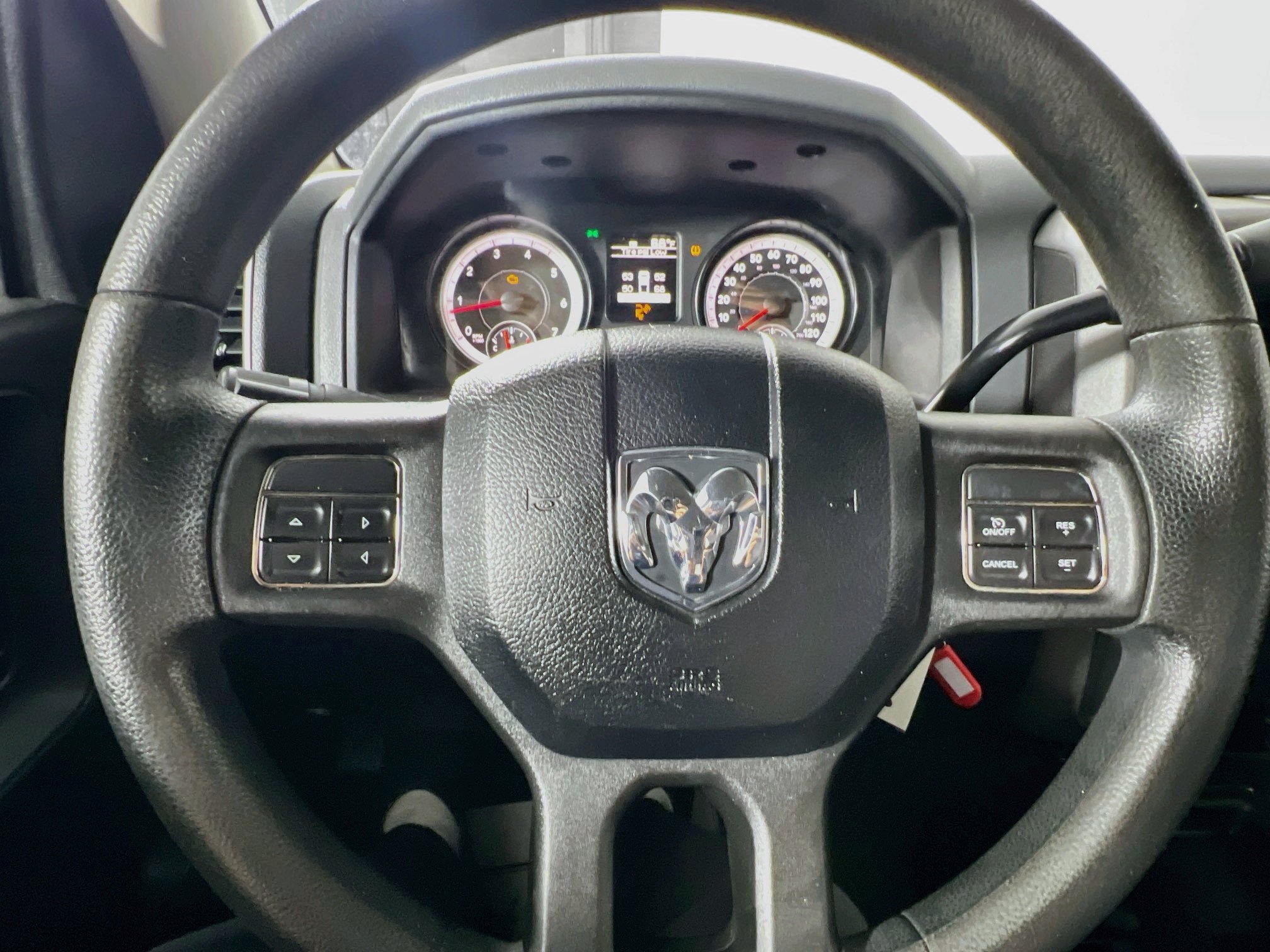 Used 2014 RAM 2500 Tradesman w/ Chrome Appearance Group AWD/4WD image 18