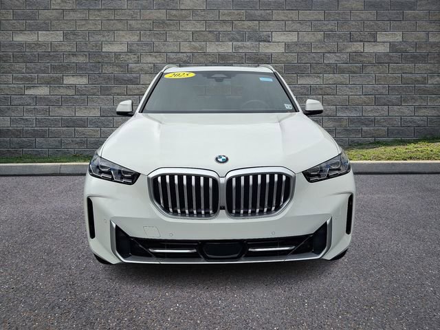 Used 2025 BMW X5 xDrive40i w/ Premium Package AWD/4WD image 2