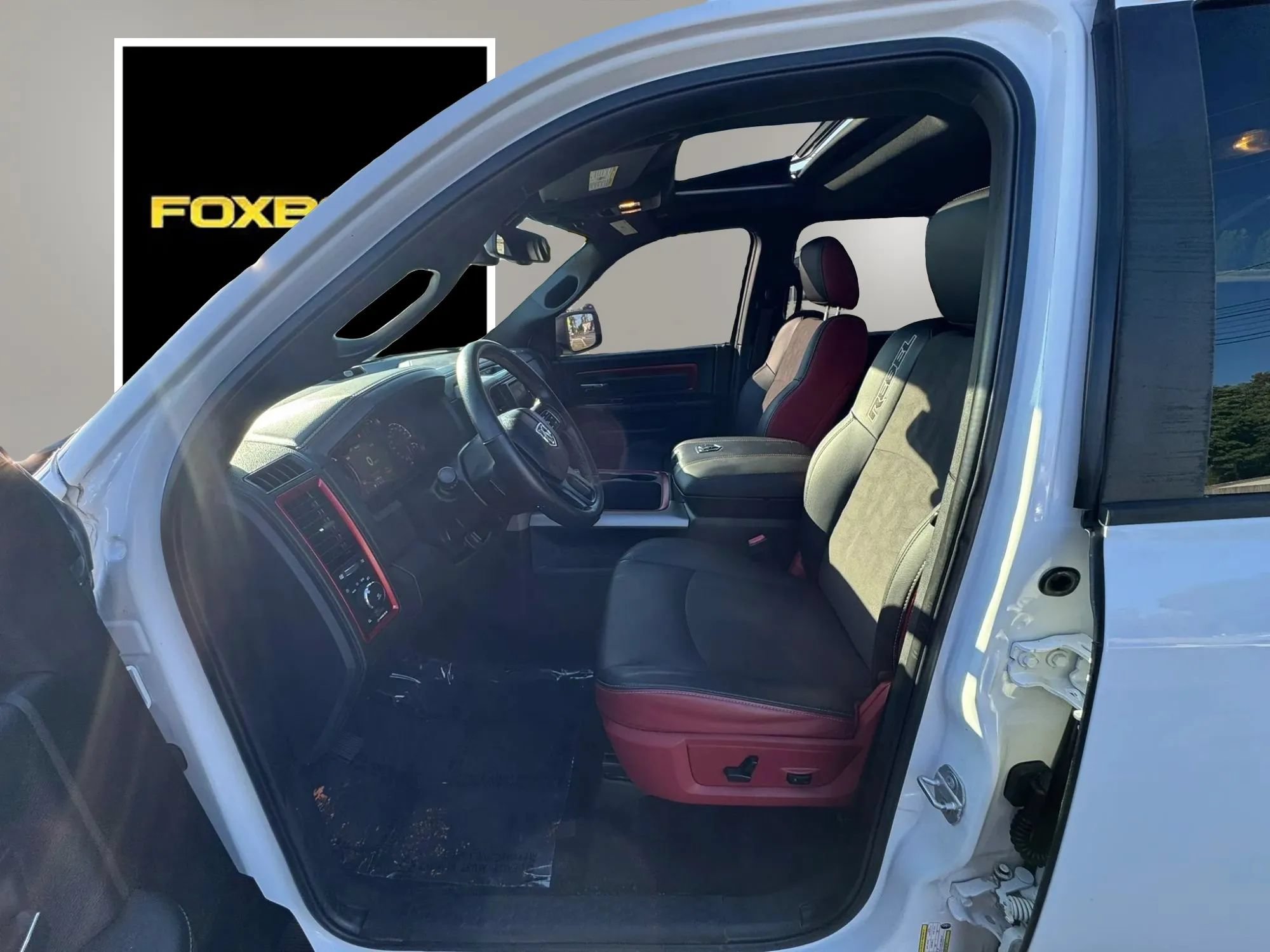 Used 2017 RAM 1500 Rebel w/ Luxury Group AWD/4WD image 9