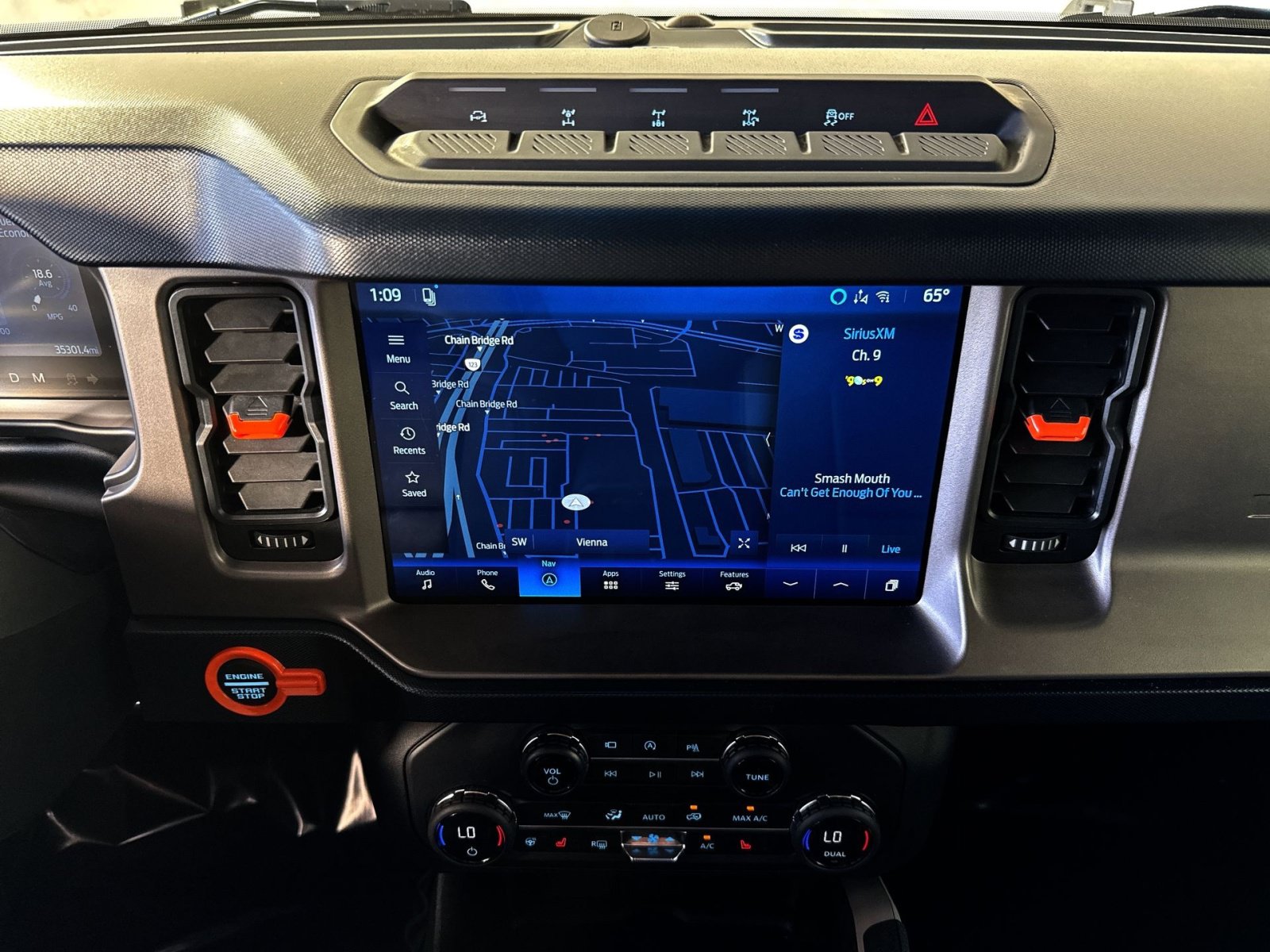 Used 2021 Ford Bronco First Edition AWD/4WD image 20