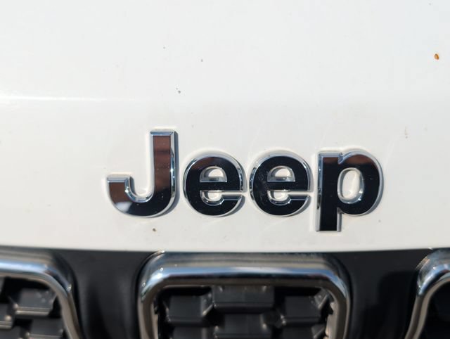Used 2024 Jeep Compass Latitude AWD/4WD image 31