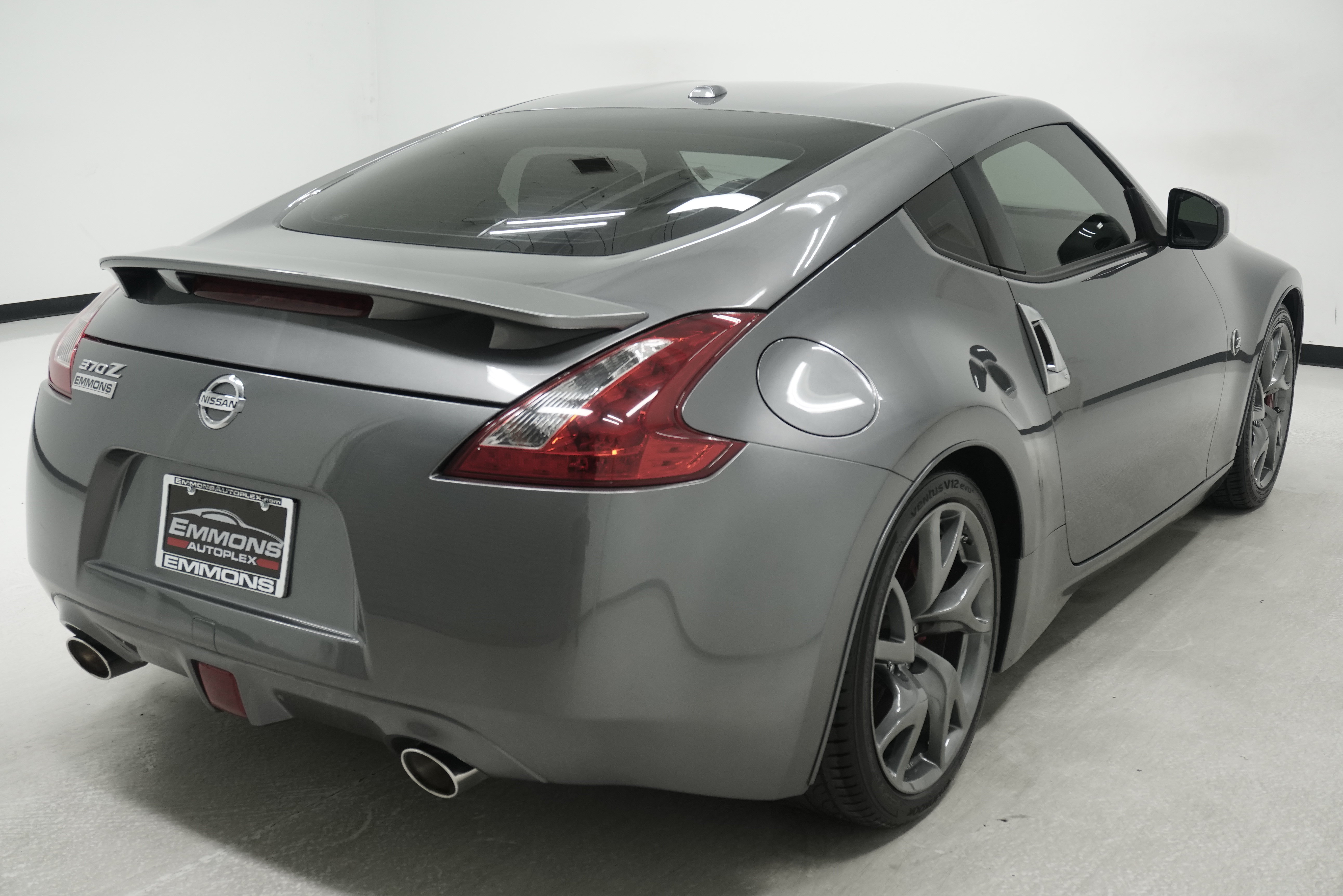 Used 2013 Nissan 370Z Touring w/ Sport Pkg RWD image 4