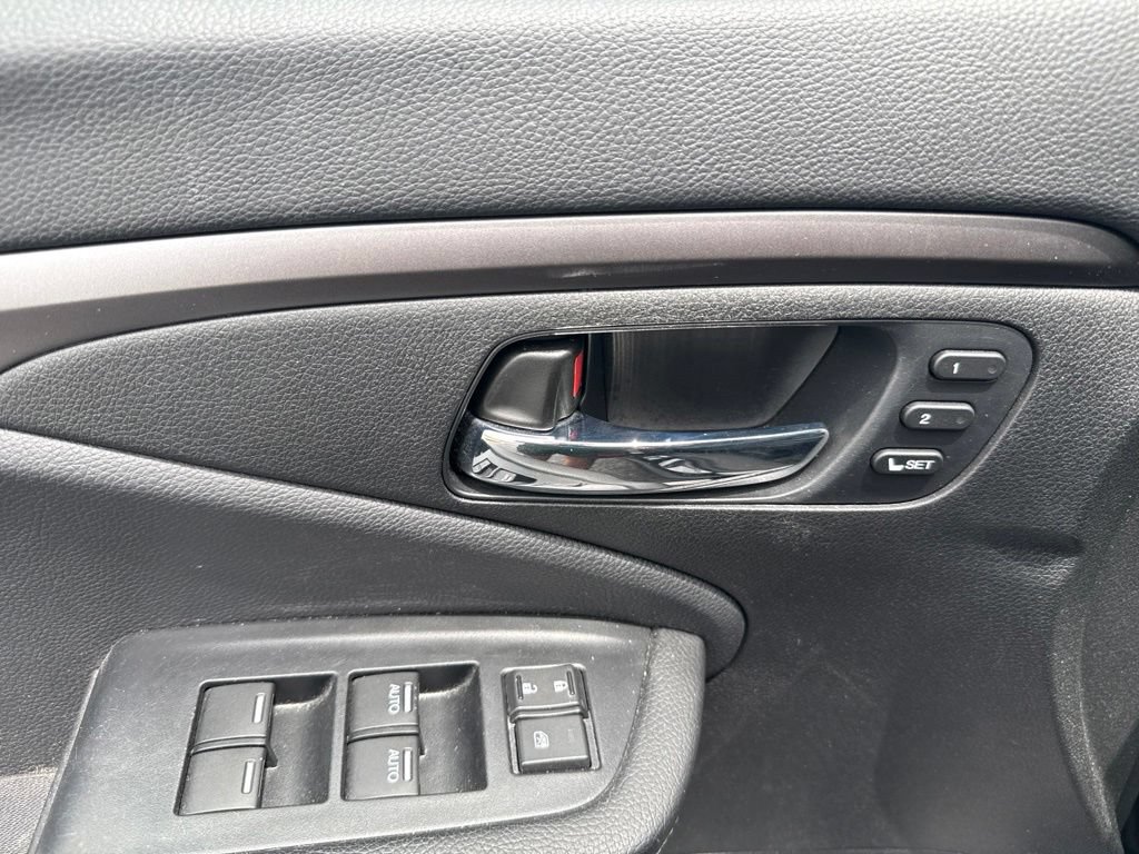 Used 2021 Honda Passport EX-L image 17