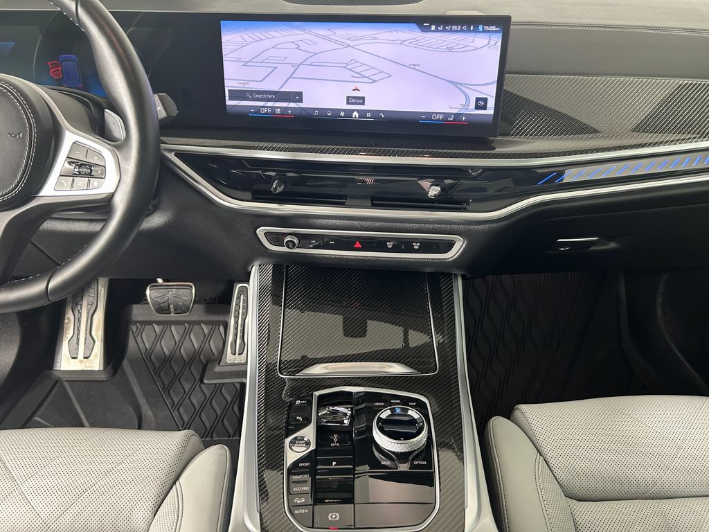 Used 2026 BMW X5 M60i AWD/4WD image 19