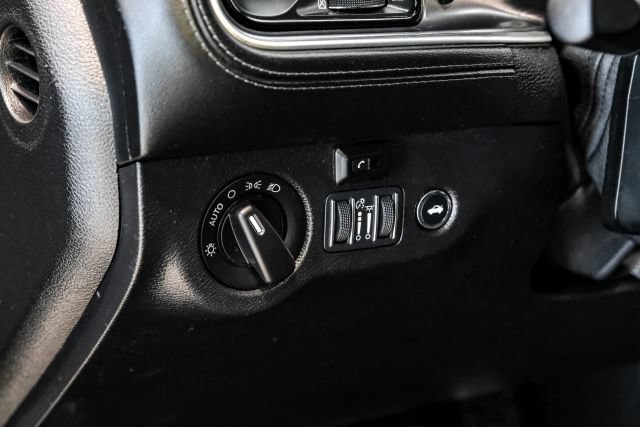 Used 2020 Dodge Challenger R/T Scat Pack RWD image 24