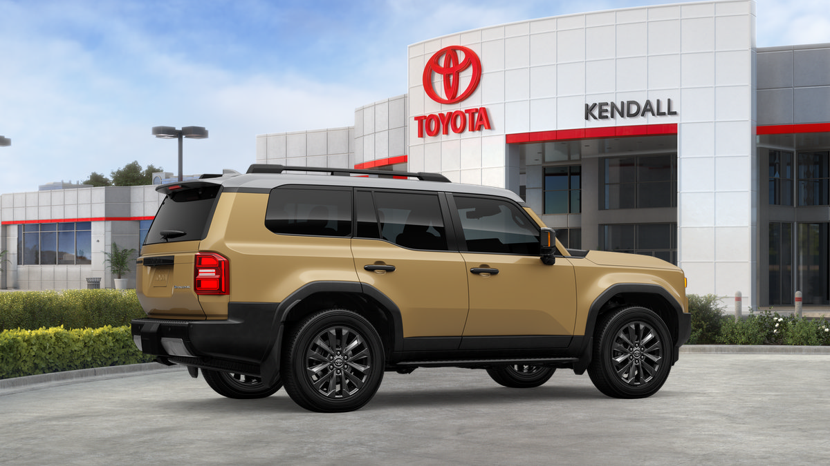 New 2027 Toyota Land Cruiser w/ Premium Package AWD/4WD image 13